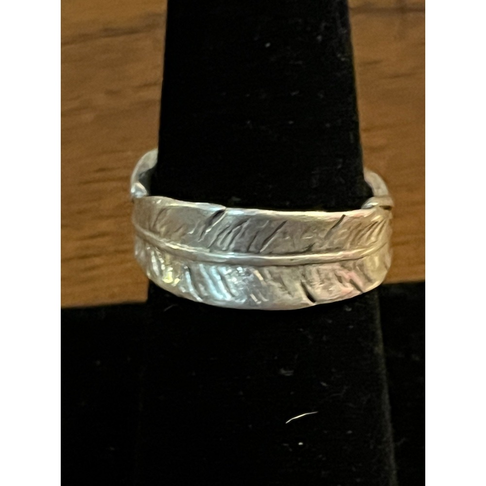 Retired James Avery Sterling Silver Birds Of A Feather Ring Size 7